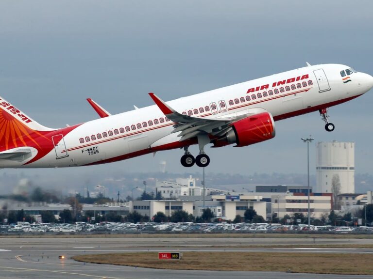 Threat to bomb AIR INDIA plane going from Mumbai to London, emergency alert 1 hour before landing